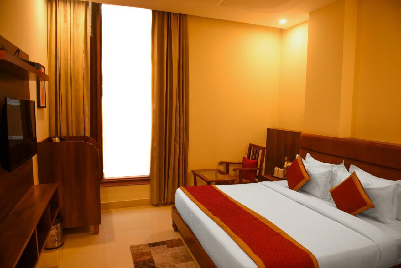 Abhyudyam Ganga Hotel Haridwar Bagian luar foto