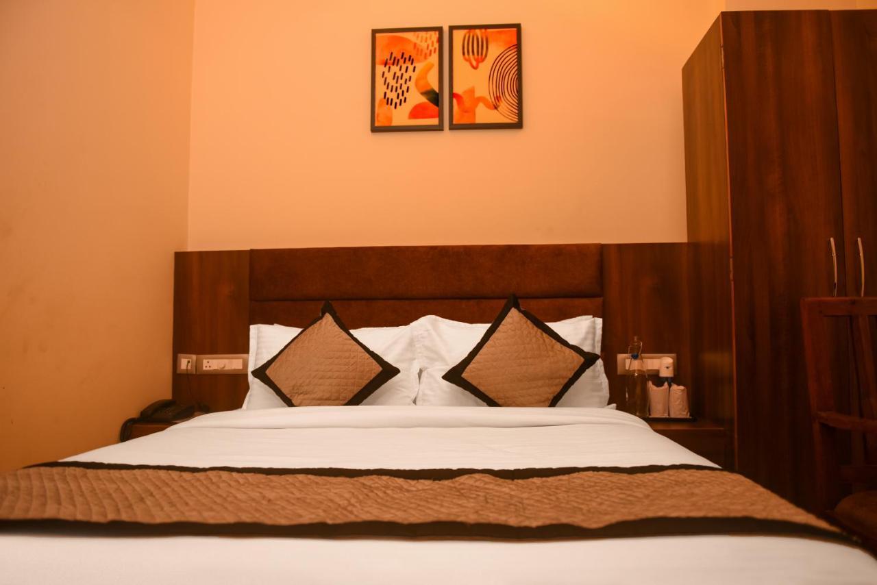 Abhyudyam Ganga Hotel Haridwar Bagian luar foto