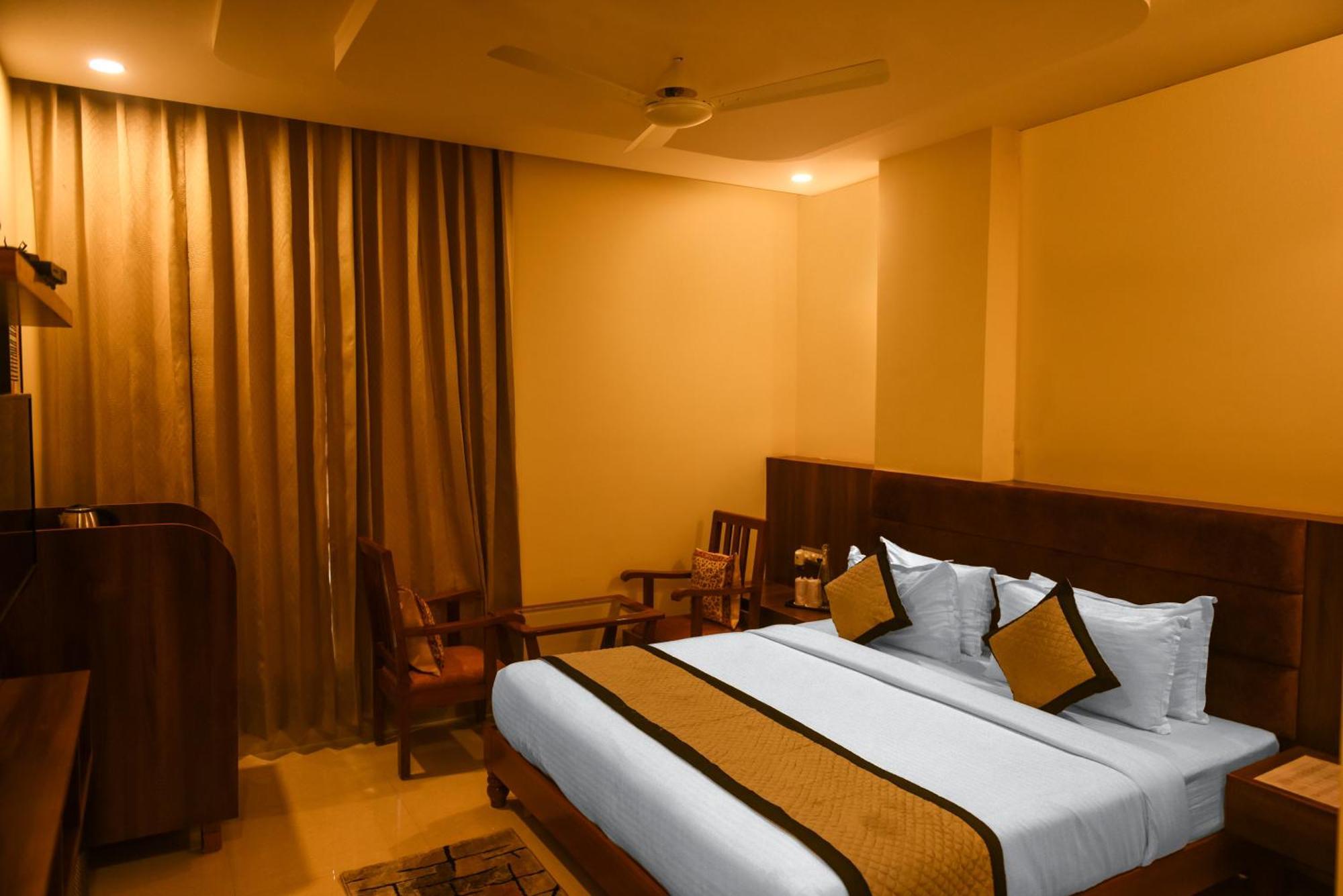 Abhyudyam Ganga Hotel Haridwar Bagian luar foto