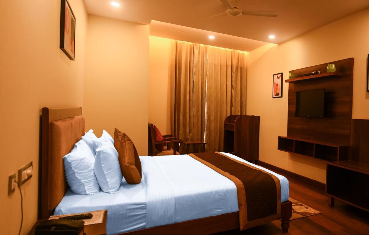 Abhyudyam Ganga Hotel Haridwar Bagian luar foto