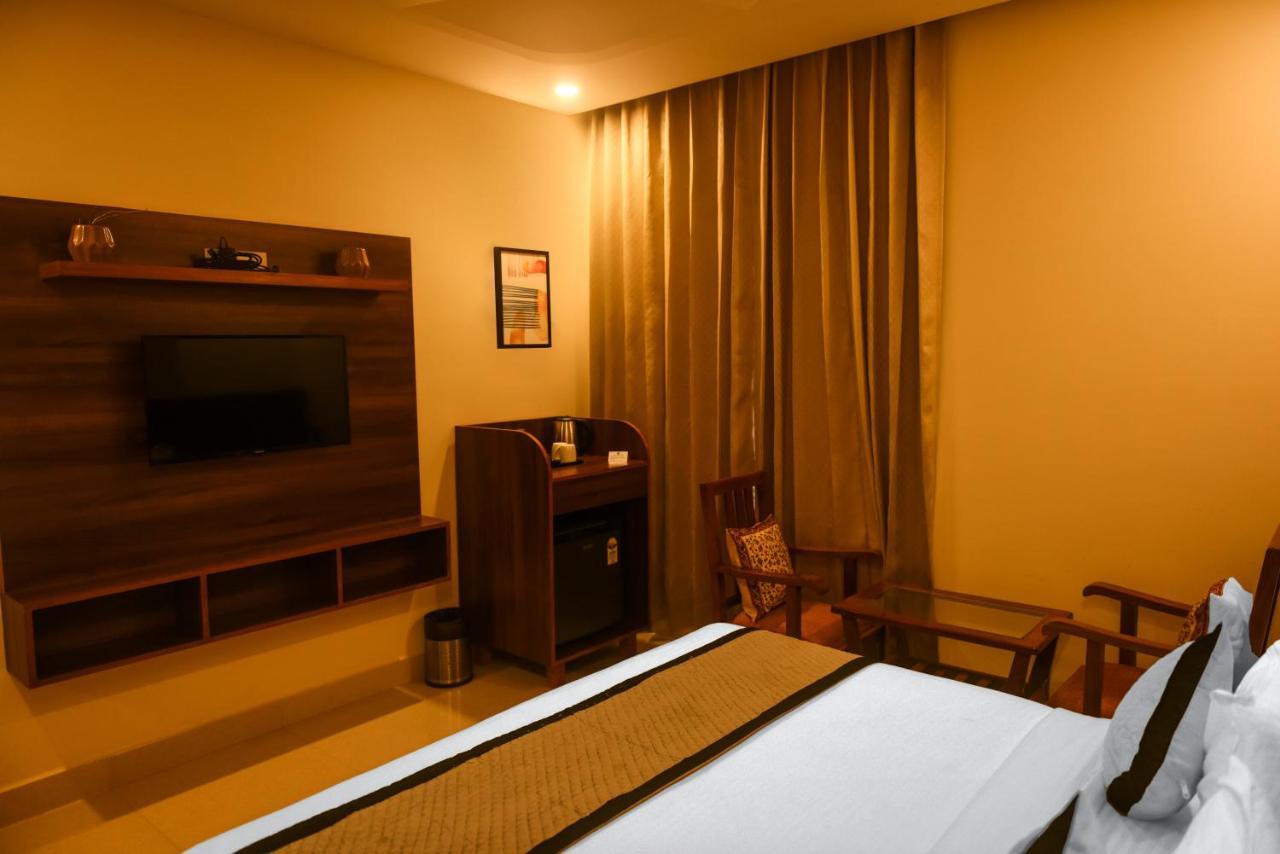 Abhyudyam Ganga Hotel Haridwar Bagian luar foto