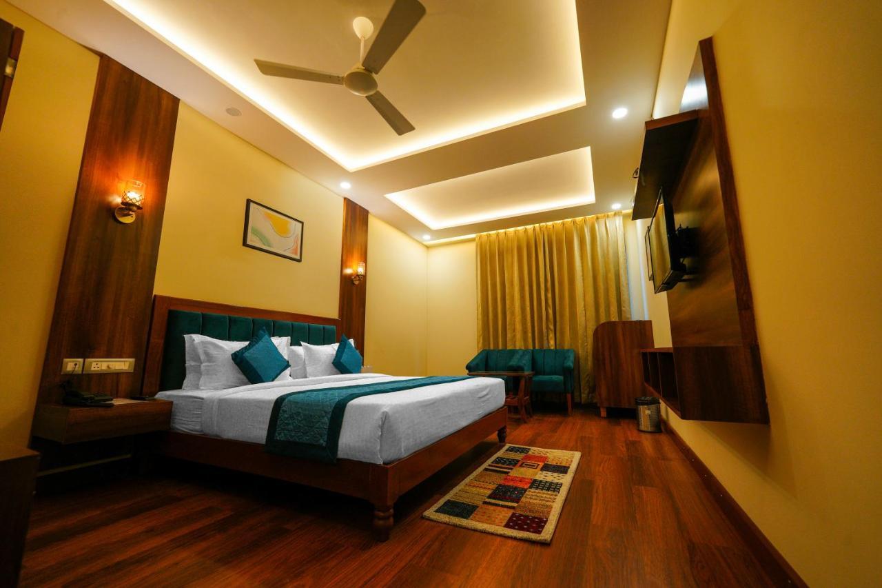 Abhyudyam Ganga Hotel Haridwar Bagian luar foto